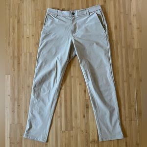 Commission classic-fit pant 32”